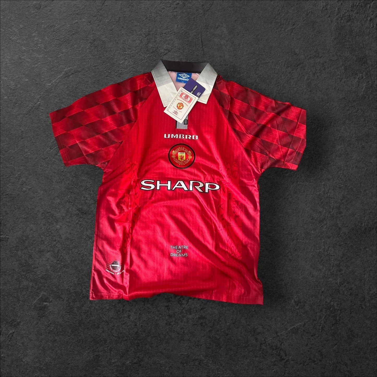 Manchester United Home 1996-98 Jersey