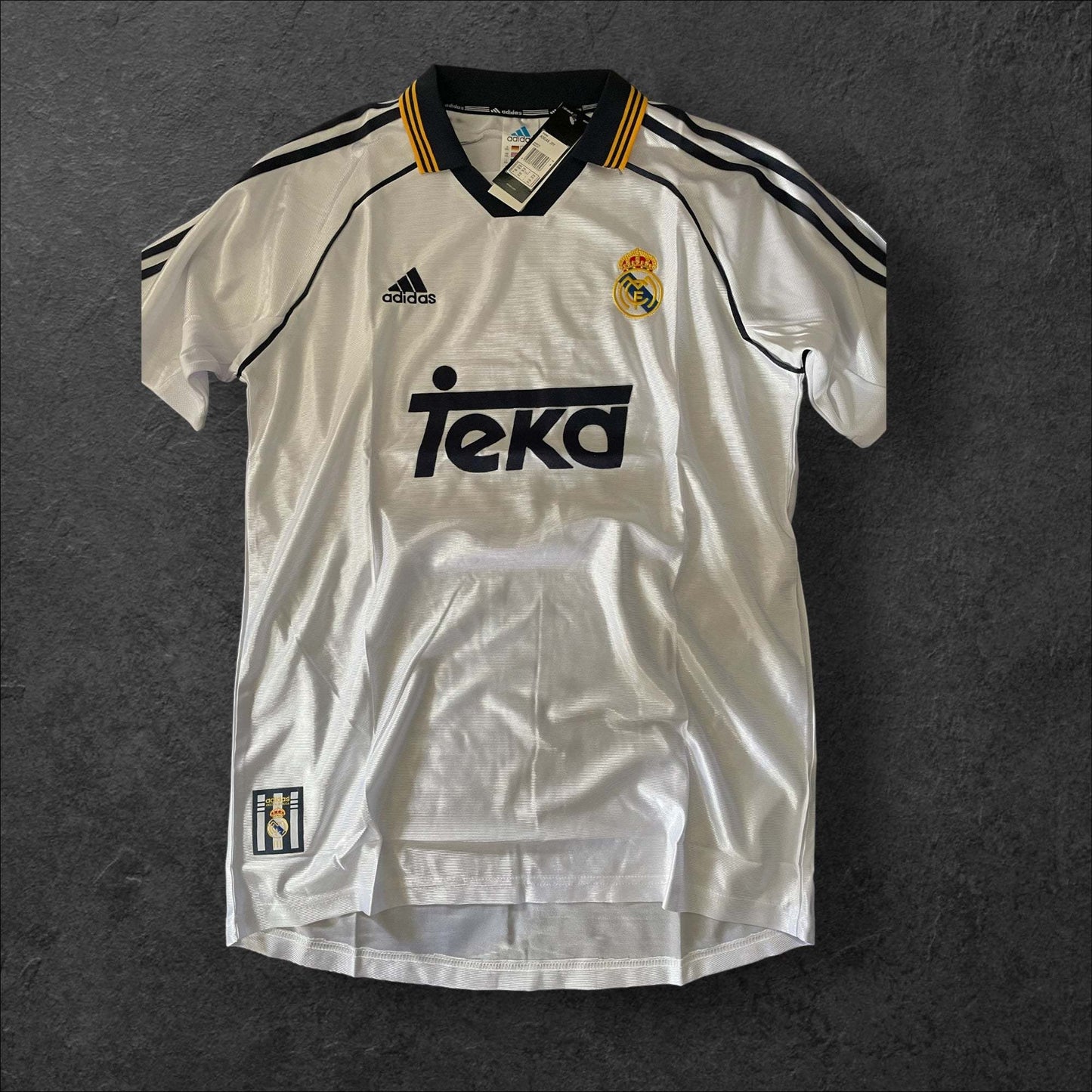 Real Madrid Home 1998-00 jersey with iconic white design and retro Teka logo.