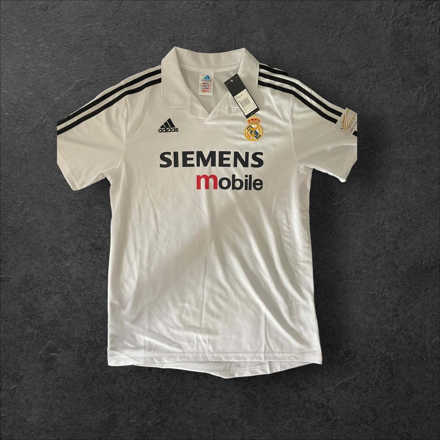 Real Madrid Home 2004-05 jersey in iconic white with Adidas logo and Siemens Mobile sponsor.